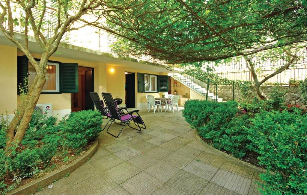 Apartments Bride'S Rock Baska Voda Exterior photo