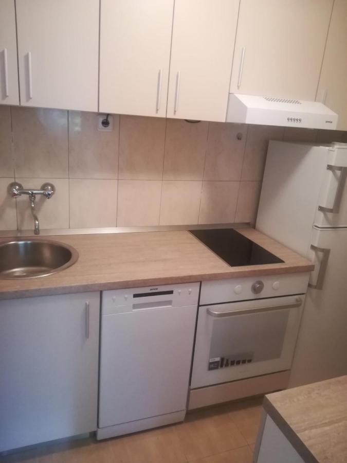 Apartments Bride'S Rock Baska Voda Exterior photo